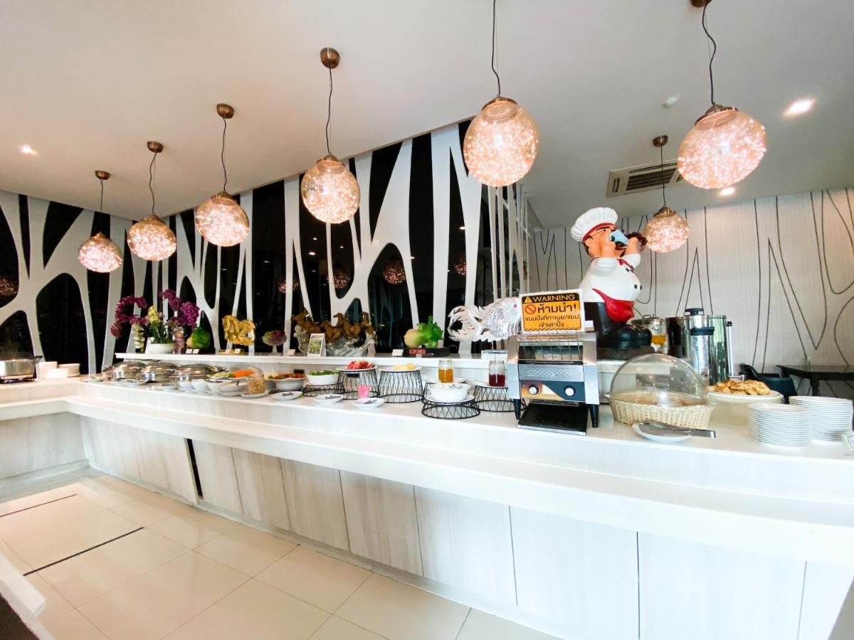 Grand Hill Resort And Spa Nakhon Sawan Zewnętrze zdjęcie