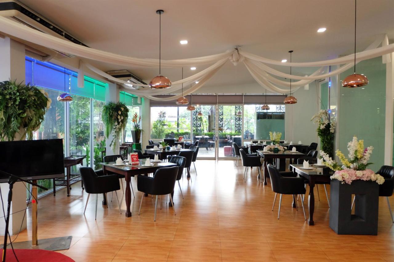 Grand Hill Resort And Spa Nakhon Sawan Zewnętrze zdjęcie