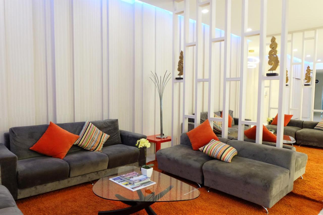 Grand Hill Resort And Spa Nakhon Sawan Zewnętrze zdjęcie